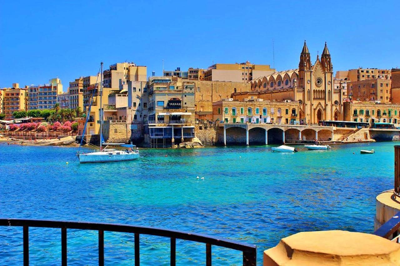 Picturesque Sliema Pad Steps From The Seafront Exterior foto